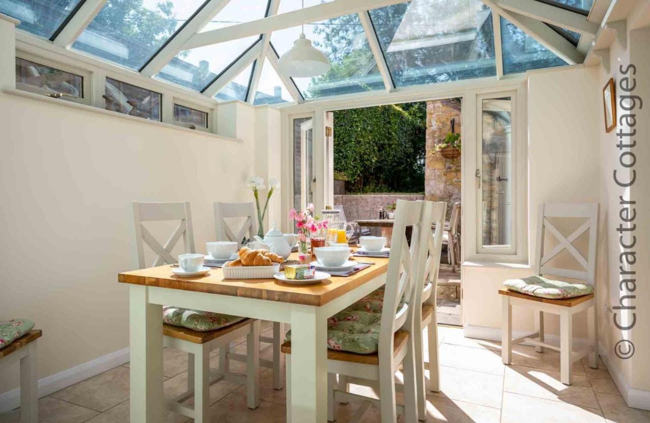 Weir Cottage Bourton-on-the-Water Εξωτερικό φωτογραφία