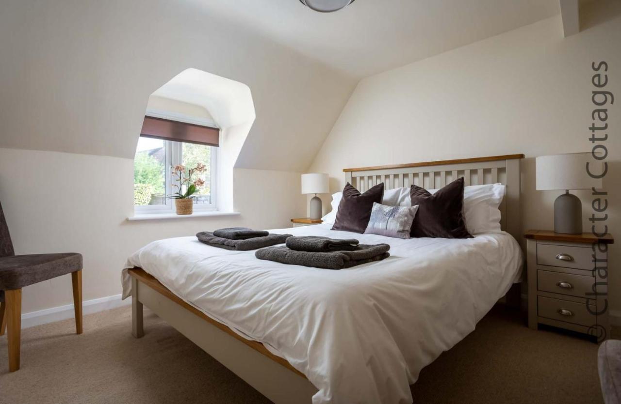 Weir Cottage Bourton-on-the-Water Εξωτερικό φωτογραφία
